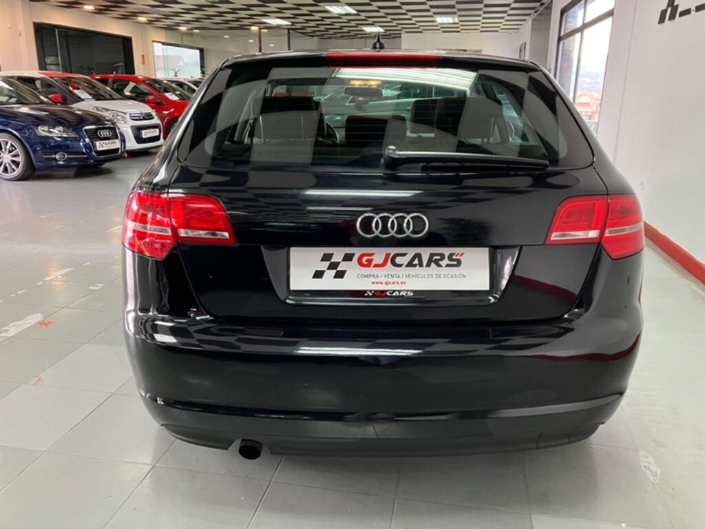 Audi A3 2.0 TDI 140cv Ambiente